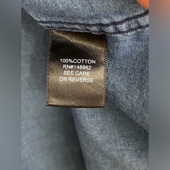 Torrid Women’s Size 3X Taylor Medium Wash Denim Button-Down Shirt - Picture 8 of 10